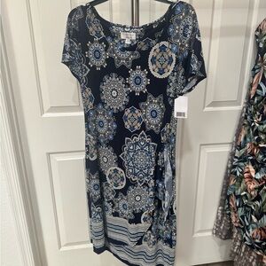 Signature by Robbie Bee Navy and Cream Patterned Midi Dress